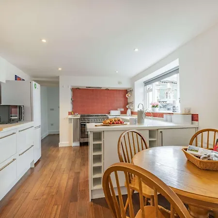 4 Bed In Oc-87567 Casa vacanze