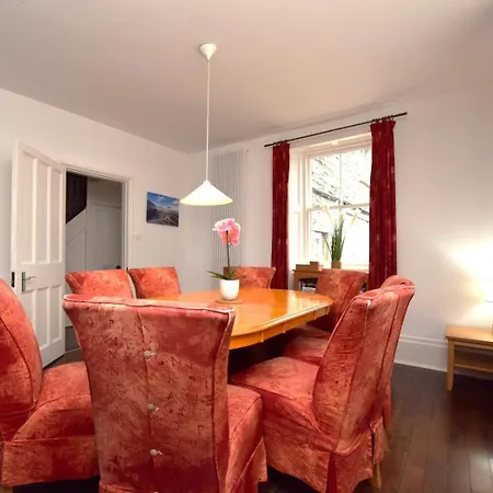 4 Bed In Oc-87567 Hébergement de vacances *